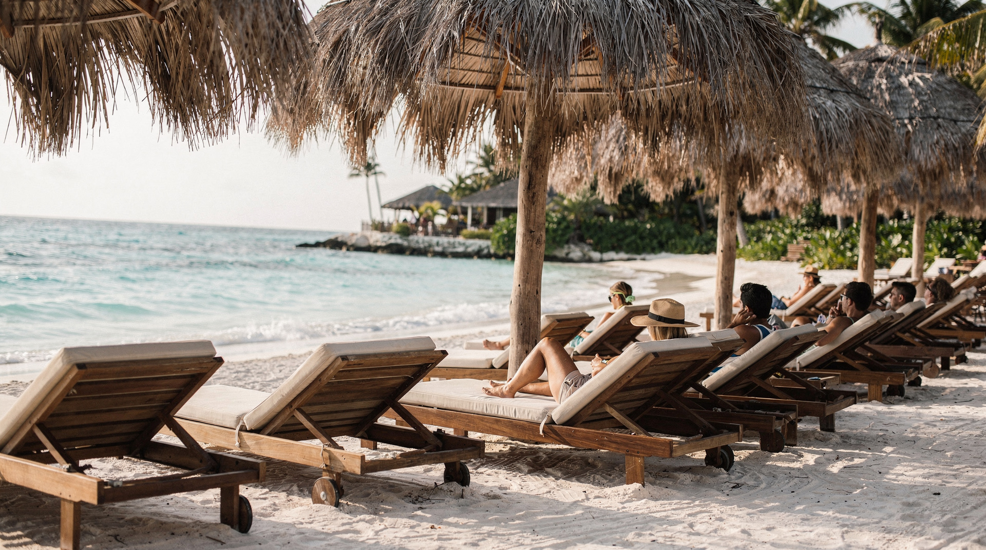 Tulum beach clubs: honest guide, prices and the catch