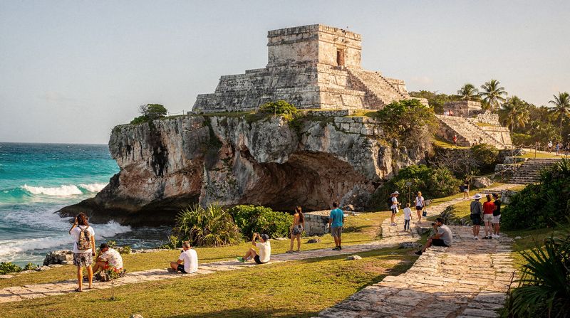 Tulum Tagesausflug ab Cancún: Ruinen, Strand und Cenoten